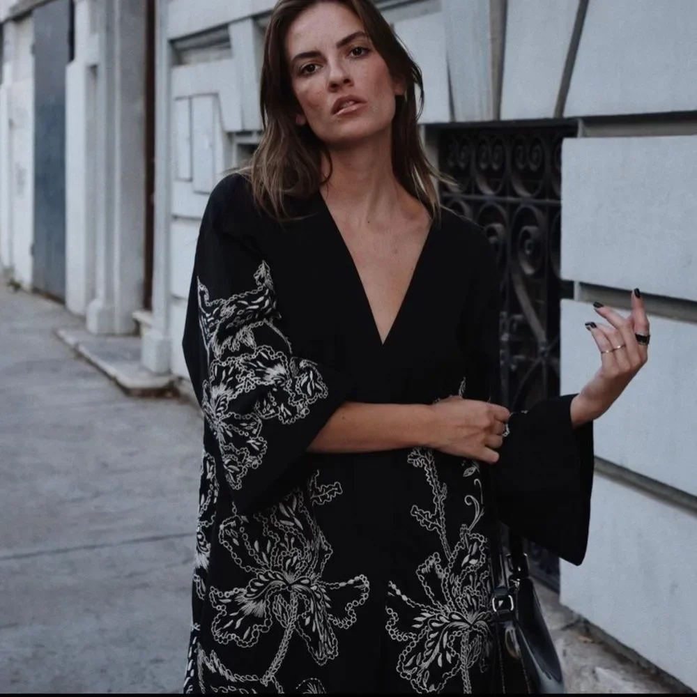 H&M Limited Embroidered Kaftan Dress - Picture 6 of 10